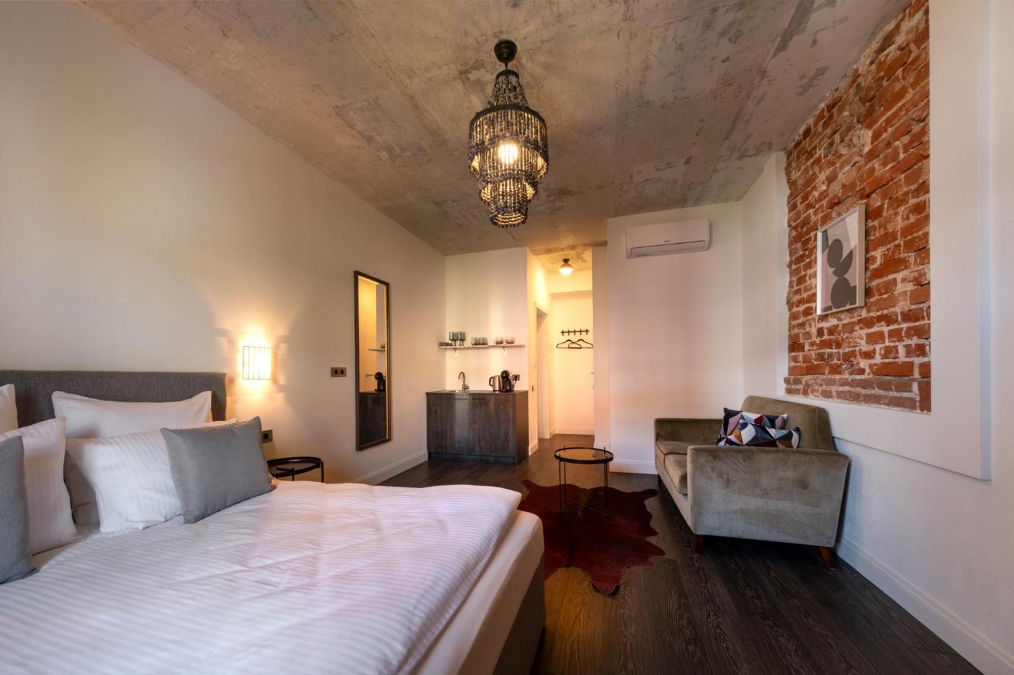 Turgaus Self Check-In Old Town Aparthotel クライペダ エクステリア 写真